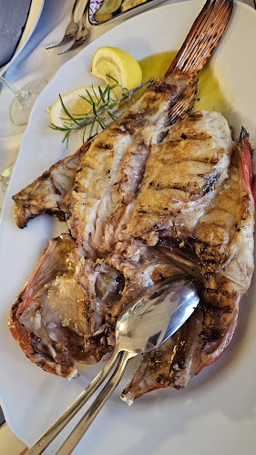 Triton Restaurant - Gastronomija i ugostiteljstvo