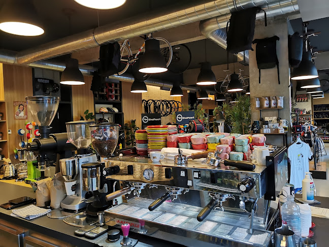 Bonk Coffeeshop & Bikeshop