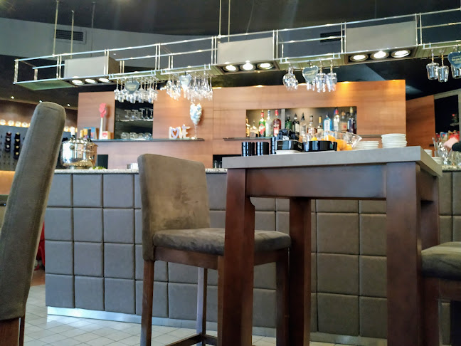 PRESS INTERNET CAFFE