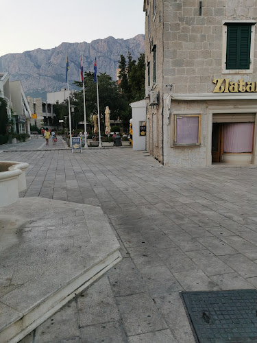 Riceta - Makarska