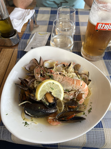 Il Porto - Gastronomija i ugostiteljstvo