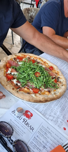 Stari Ribar - Gastronomija i ugostiteljstvo