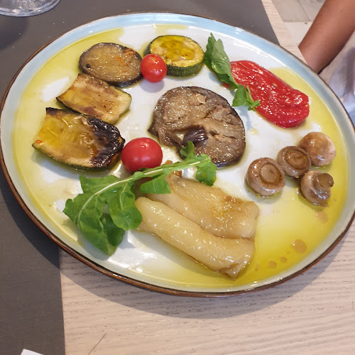 Knezova Kačića 13, 21310, Omiš