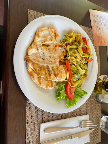 "Kuzina" grill & pizza - Gastronomija i ugostiteljstvo