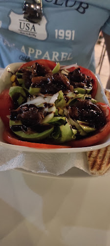 Comentarii opinii despre Sandwich&Salad Bar Hello