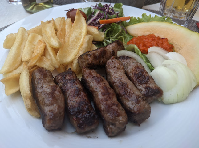 Konoba Aquarius - Gastronomija i ugostiteljstvo