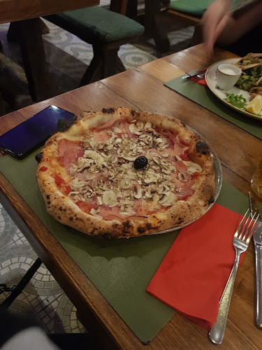 Comentarii opinii despre Lovranski Pub