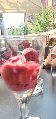 Kavana Toš - Gastronomija i ugostiteljstvo