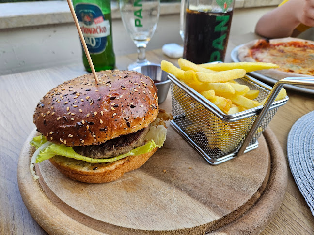 Pizzeria Tutti Gusti - Rabac