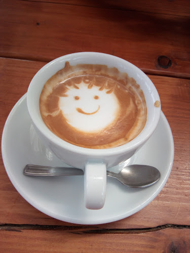 Opinii despre Beach bar Plav în Krk - Gastronomija i ugostiteljstvo