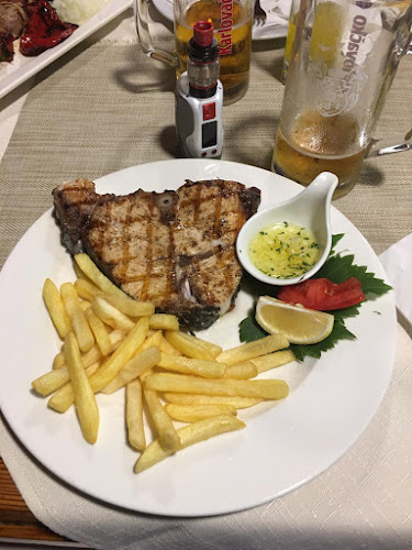 Opinii despre Gusarska Luka în Sućuraj - Gastronomija i ugostiteljstvo