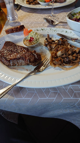 Žmah bistro - Gastronomija i ugostiteljstvo