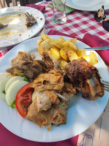 Opinii despre Restaurant Gromaca /Losinj-Cres/ lamb /Spanferkel /maialino în Belej - Gastronomija i ugostiteljstvo