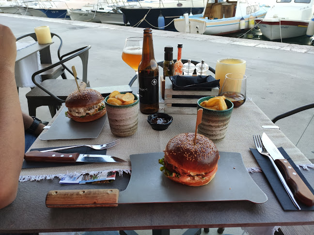 Strikoman's Bistro - Gastronomija i ugostiteljstvo