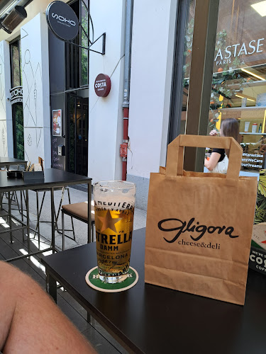 Opinii despre Soho Bar & Kitchen în Zagreb - Gastronomija i ugostiteljstvo