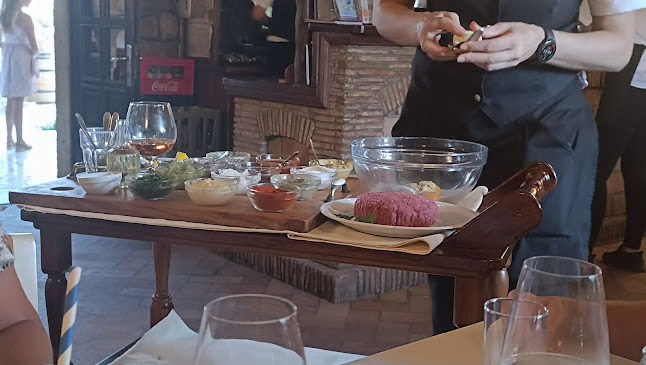 Restaurant Konoba Daniela - Gastronomija i ugostiteljstvo