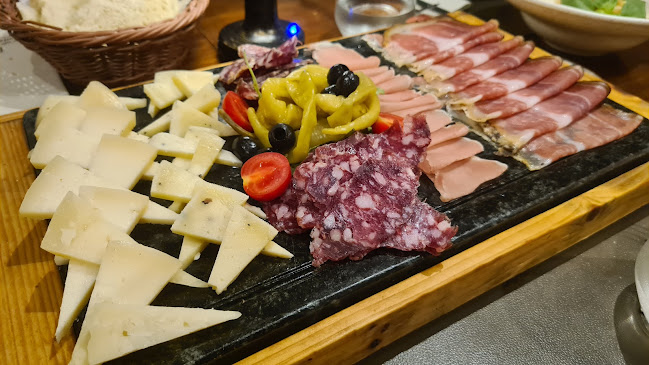 Comentarii opinii despre Bistro Bar Montona Gallery