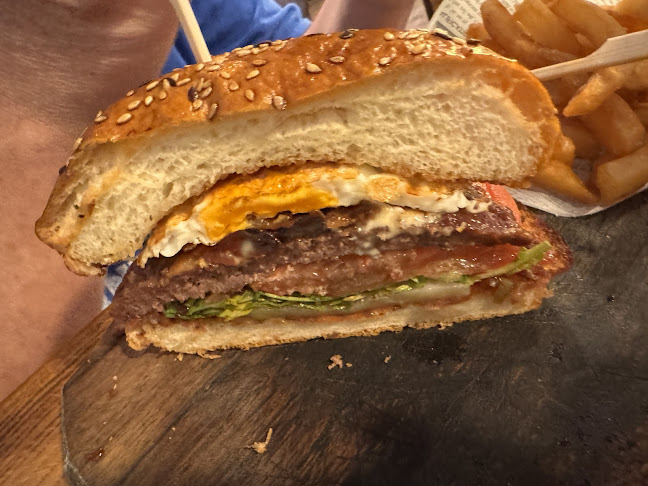 Comentarii opinii despre Burger House Republic