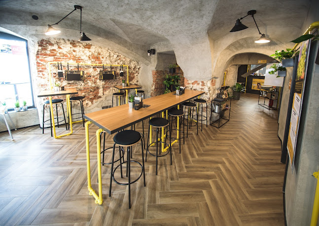 Ul. Ivana Tkalčića 12, 10000, Zagreb