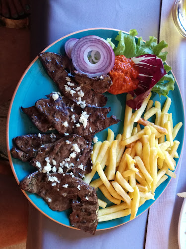 Trg hrvatskih velikana 7, 23210, Biograd na Moru