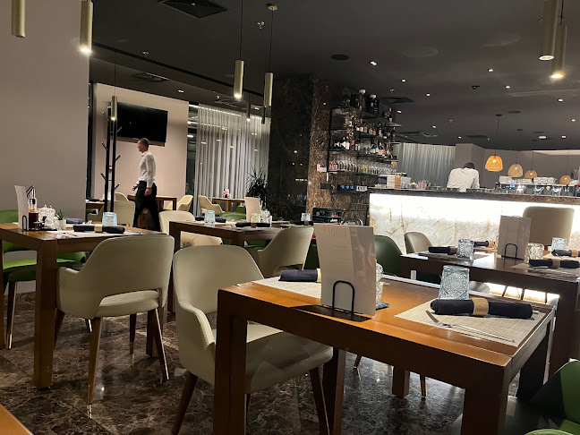 City Restaurant & Bar - Gastronomija i ugostiteljstvo