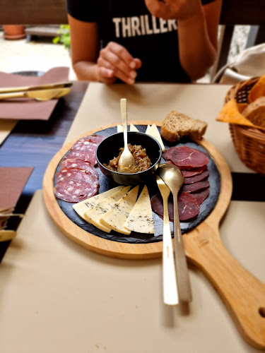 Konoba Volta - Gastronomija i ugostiteljstvo