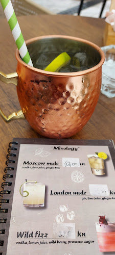 Opinii despre Garçon în Rijeka - Gastronomija i ugostiteljstvo