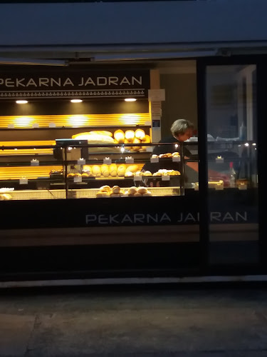 Comentarii opinii despre PEKARSKI OBRT JADRAN VRSI