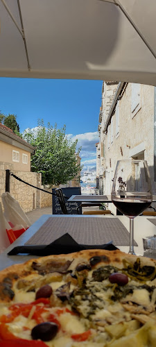 Pizzeria Bistro Peperoncin - Gastronomija i ugostiteljstvo