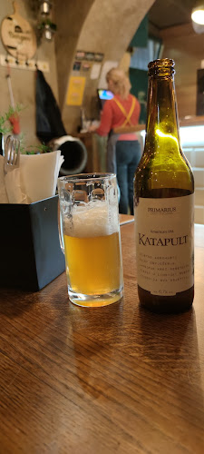 Submarine Burger Frankopanska