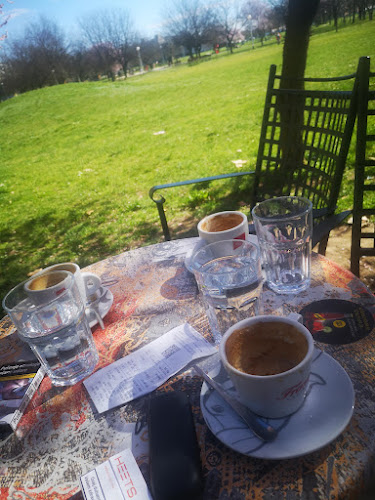 Opinii despre Caffe bar Trač în Zagreb - Gastronomija i ugostiteljstvo