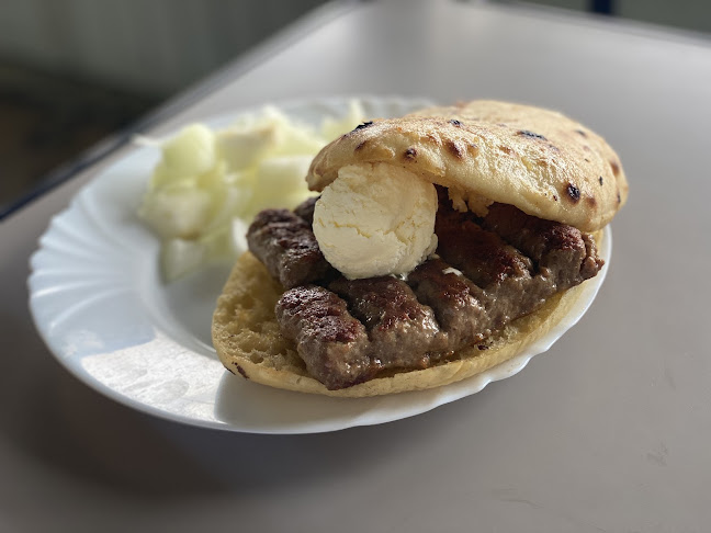 Pečenjarnica "Autobusni"