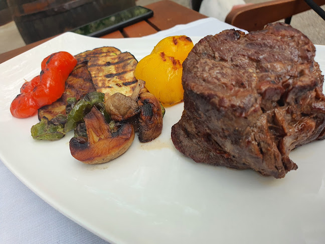 Opinii despre Mali Raj în Bol - Gastronomija i ugostiteljstvo