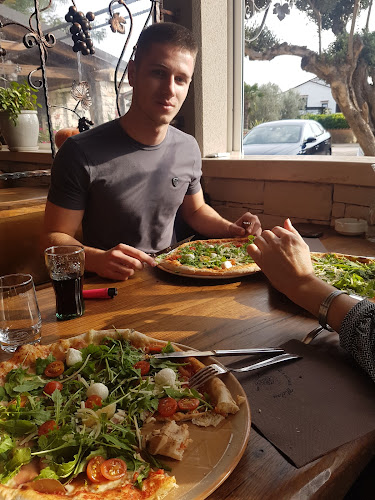 Bujska ul. 11, 52470, Petrovija