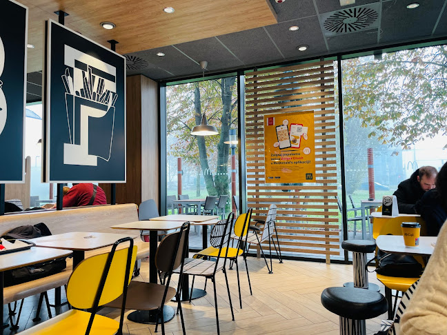 Comentarii opinii despre McDonald's Sisak