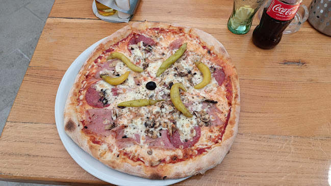 Trg Stjepana Radića 2, 51260, Crikvenica