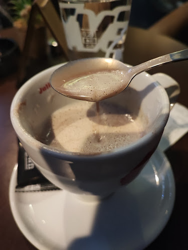 Mr. Brown Lounge Bar - Gastronomija i ugostiteljstvo