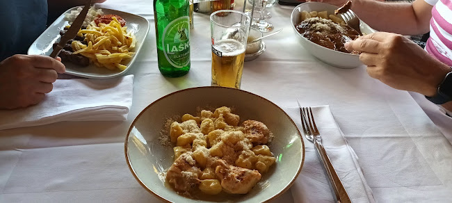 Lučica - Gastronomija i ugostiteljstvo