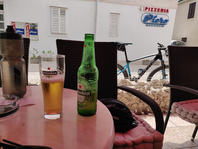 Opinii despre Caffe Bar Baks în Pag - Gastronomija i ugostiteljstvo