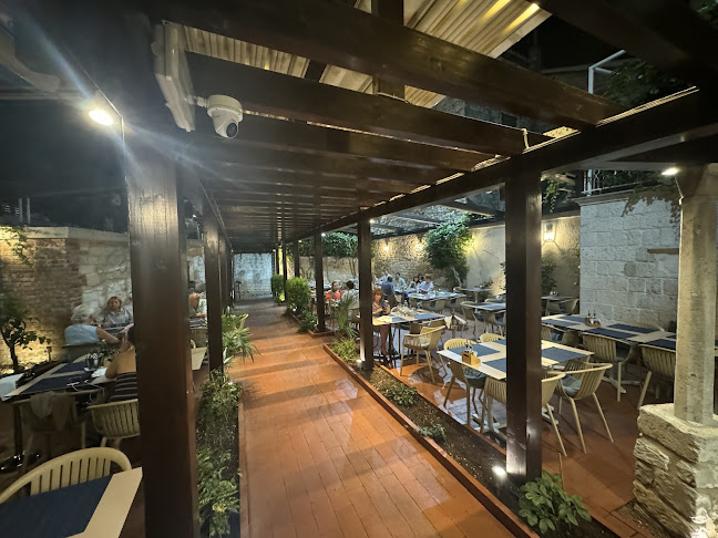 Gradska ul. 23, 21220, Trogir