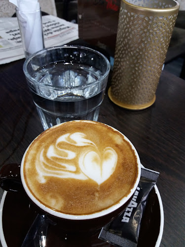 Ban Thai - caffe & billiard club