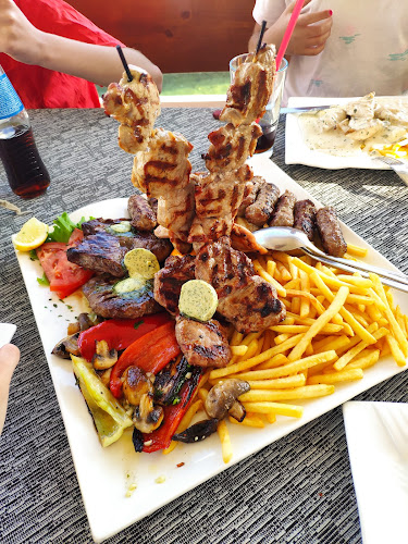 Ahipara zalogajnica, Podgora