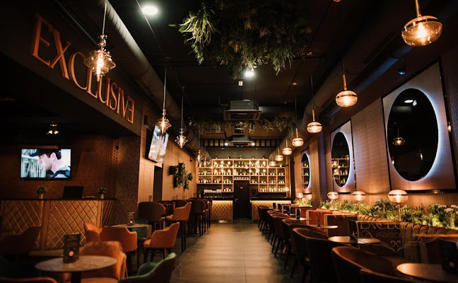 Famous Exclusive Bar