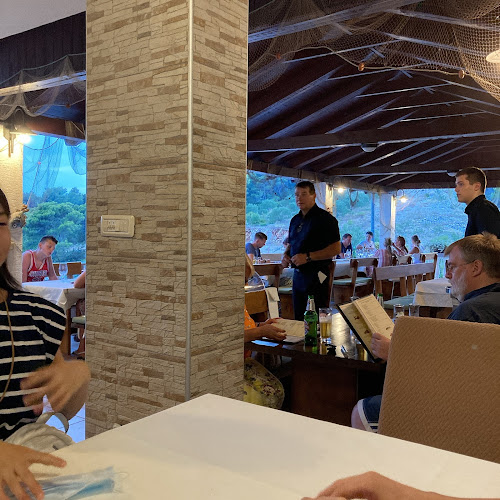 Comentarii opinii despre Restaurant Plavi Val