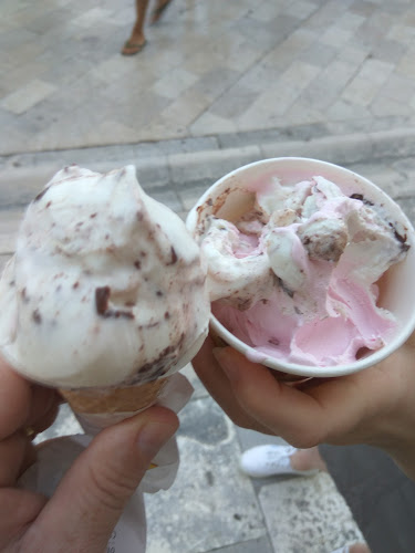 Sladoledarna Dubrovnik - Gastronomija i ugostiteljstvo