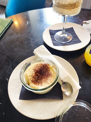 Opinii despre Central Kavana & Restaurant în Split - Gastronomija i ugostiteljstvo