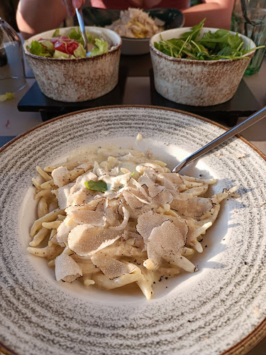 Comentarii opinii despre Bistro Bar Montona Gallery