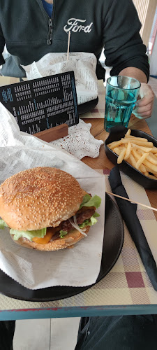 Mihanovićeva ul. 58, 51000, Rijeka