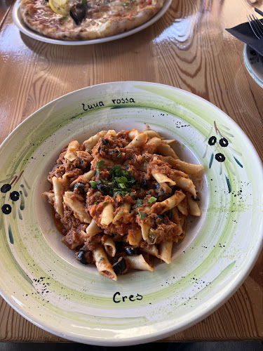 Pizzeria i spaghetteria Luna Rossa