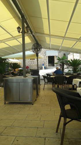 Bed & Breakfast Dionis Vis - Gastronomija i ugostiteljstvo